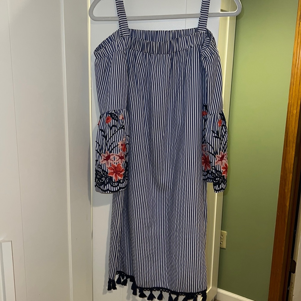Jessica Howard dress